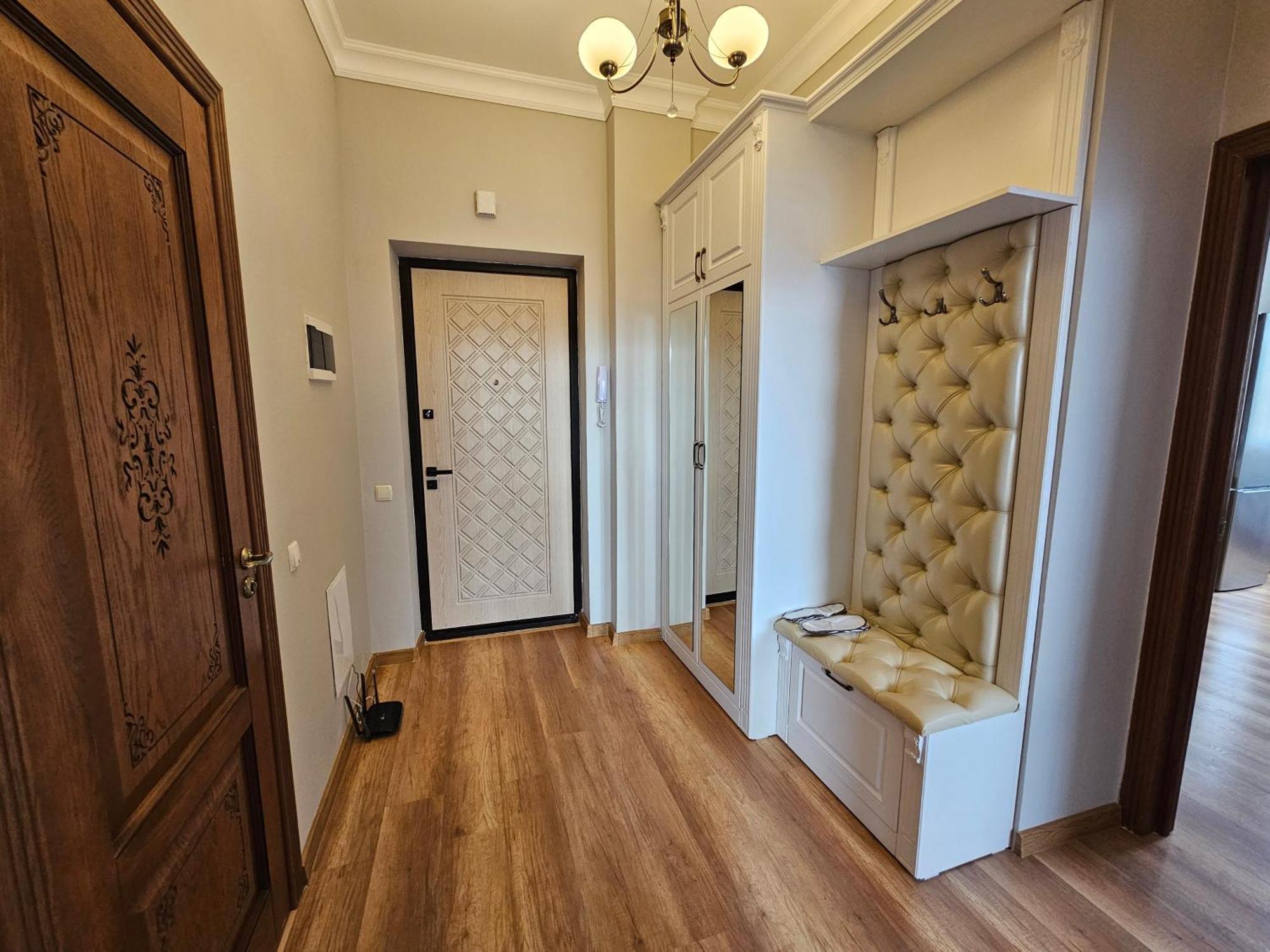 Ernaz Plus Apartments-Expo-Boulevard Astana Extérieur photo